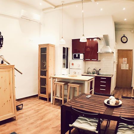 Lollipop Flats City Center Suite II Мадрид Екстериор снимка