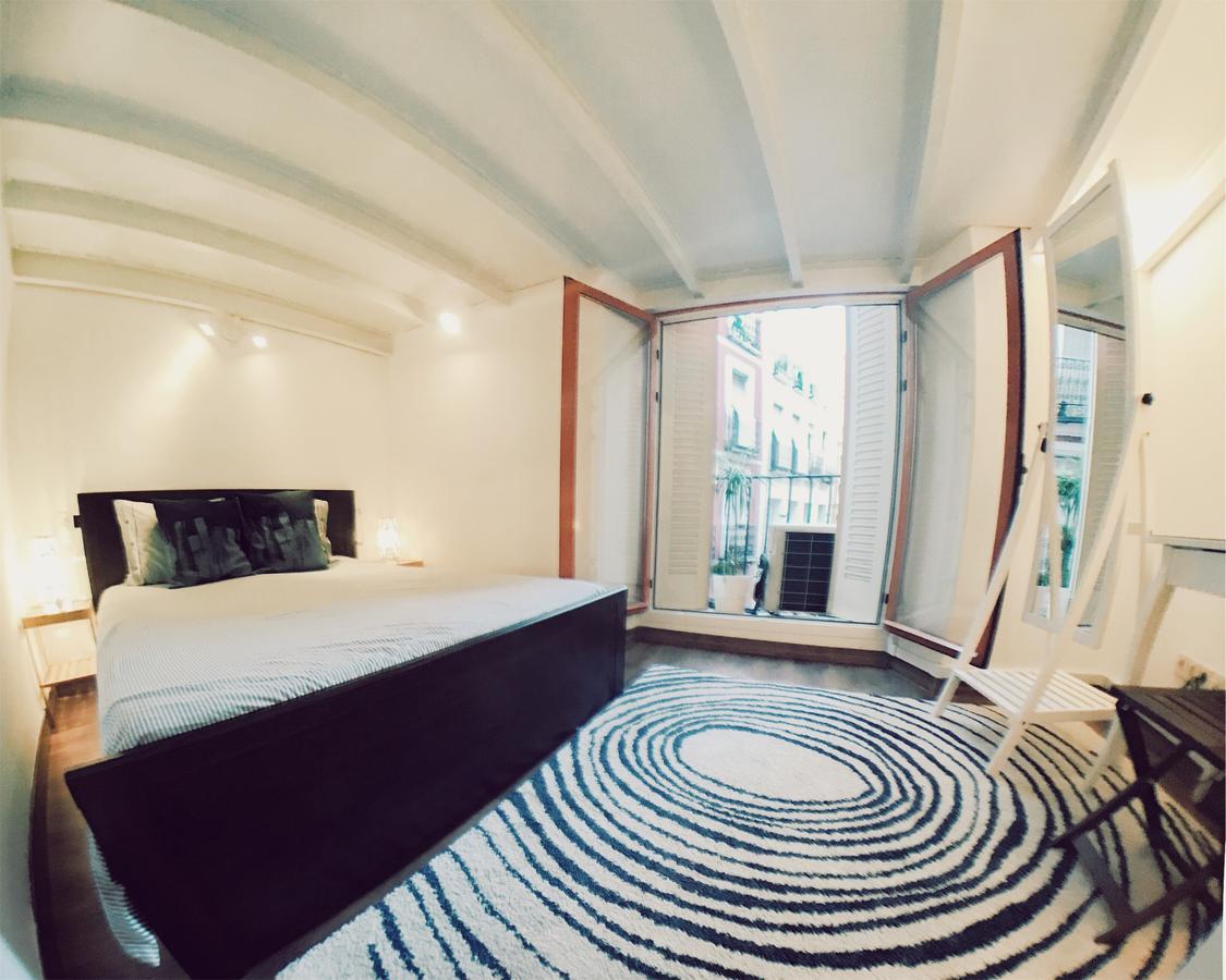 Lollipop Flats City Center Suite II Мадрид Екстериор снимка