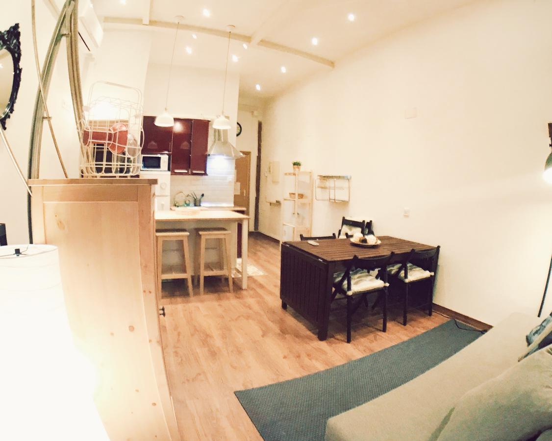 Lollipop Flats City Center Suite II Мадрид Екстериор снимка