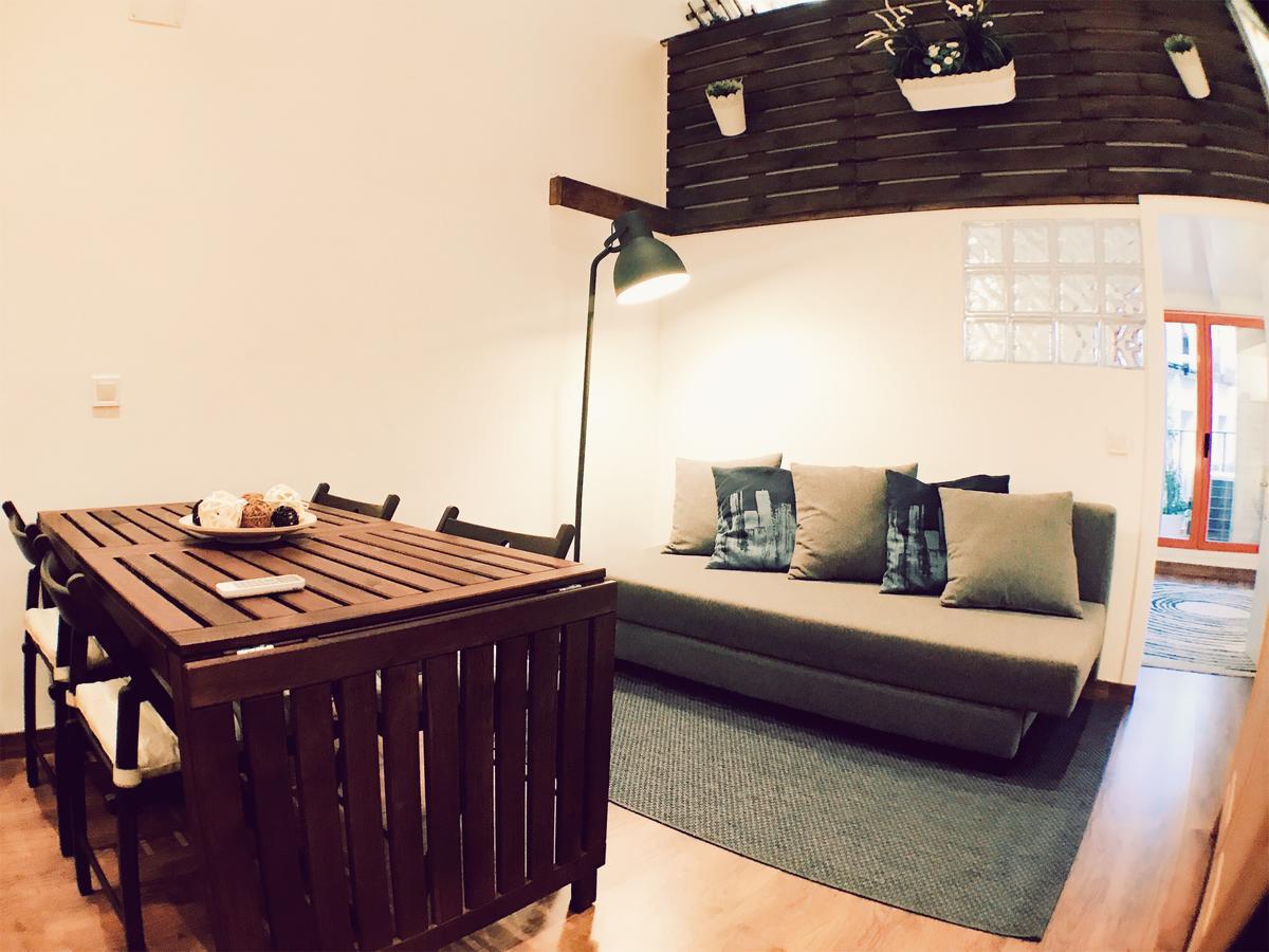 Lollipop Flats City Center Suite II Мадрид Екстериор снимка