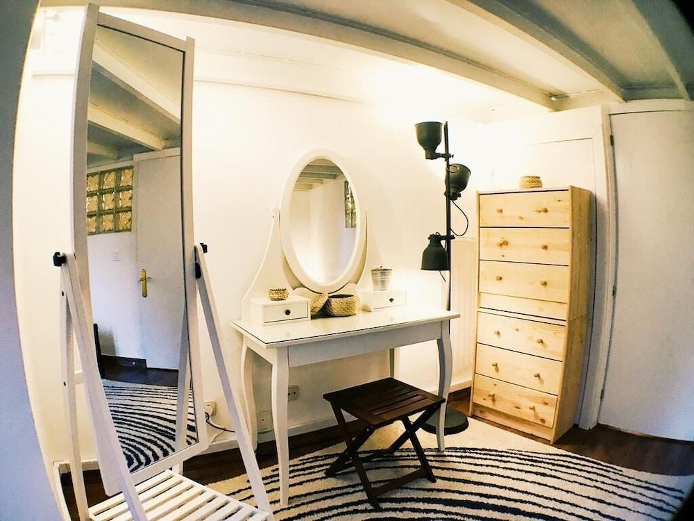Lollipop Flats City Center Suite II Мадрид Екстериор снимка