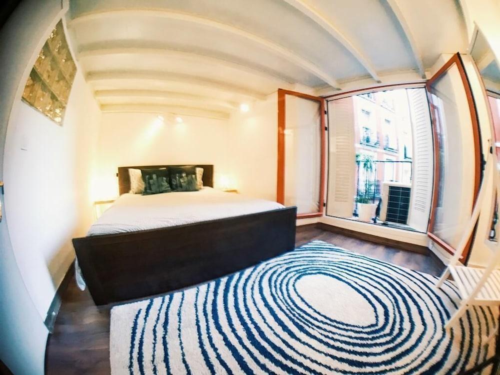 Lollipop Flats City Center Suite II Мадрид Екстериор снимка